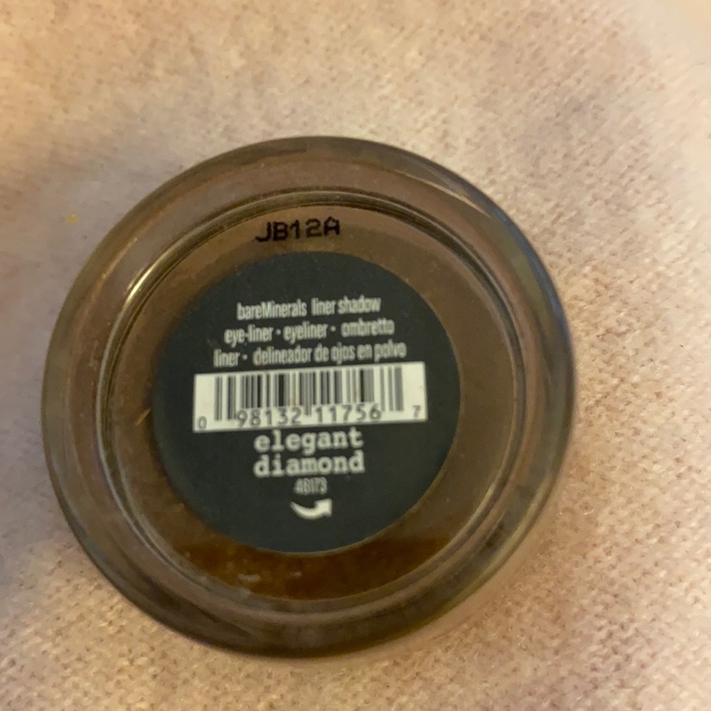 ⭐️ 3 for $22- Bare Minerals Eyeshadow & Eyeliner